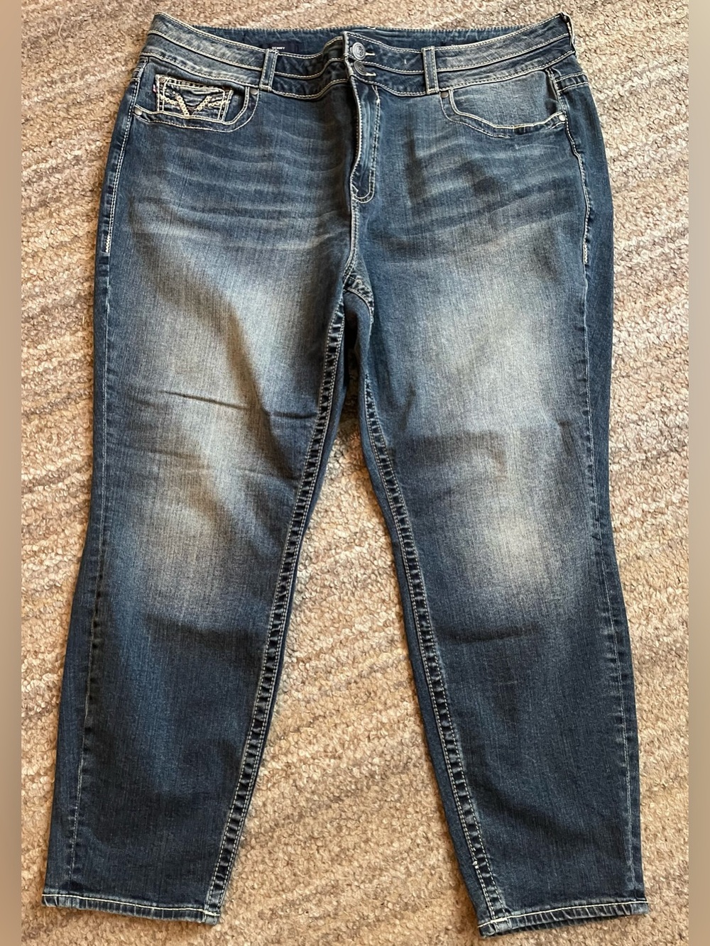 Women’s Vigoss Jeans and Capris Size 24